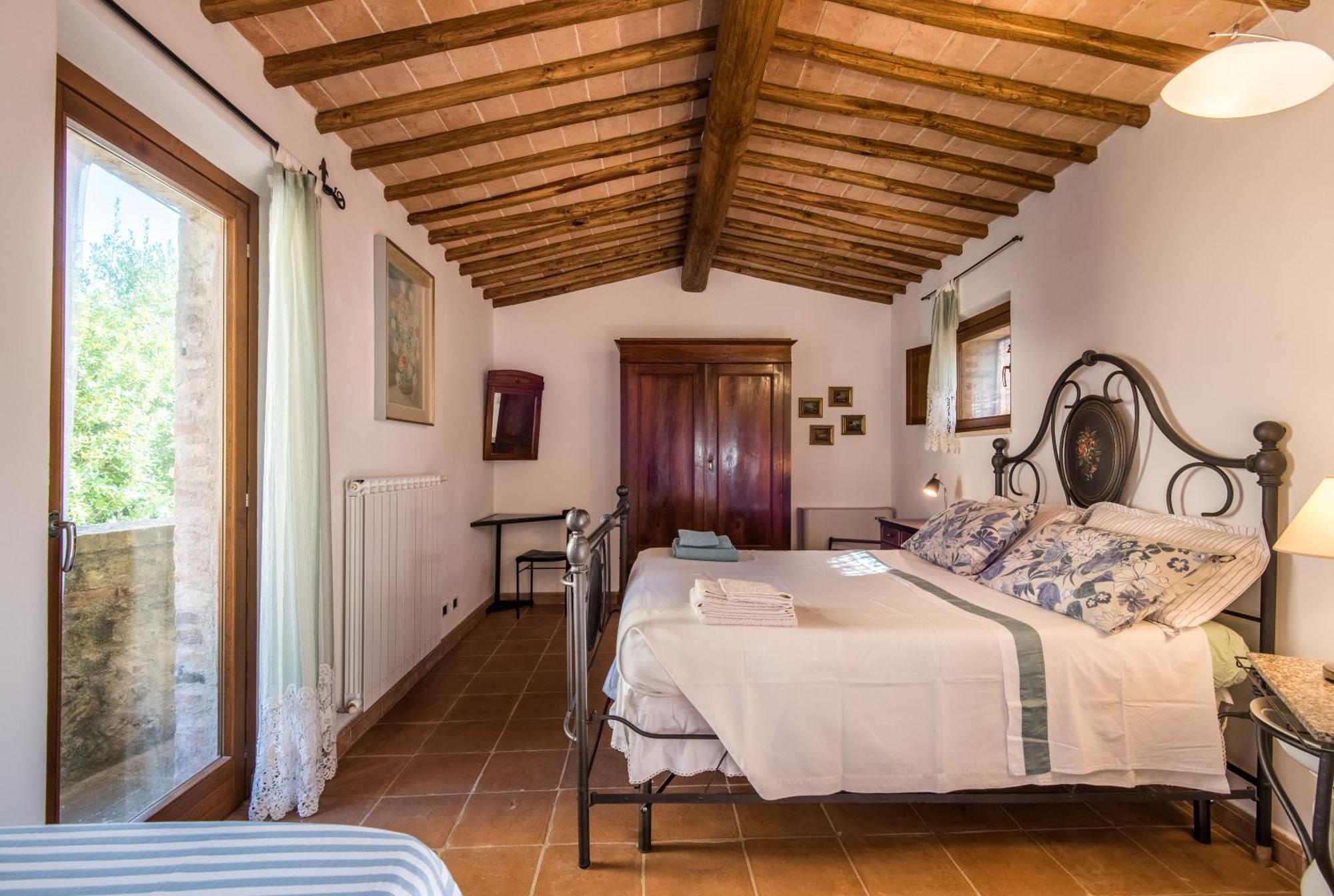 La Farneta Villa Monteriggioni Luaran gambar